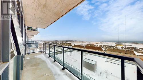 607 - 560 North Service Road, Grimsby, ON - Outdoor With Balcony With View With Exterior