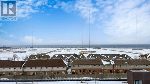 607 - 560 North Service Road, Grimsby, ON - Outdoor With Body Of Water