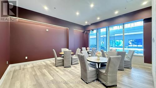 607 - 560 North Service Road, Grimsby, ON - Indoor Photo Showing Dining Room