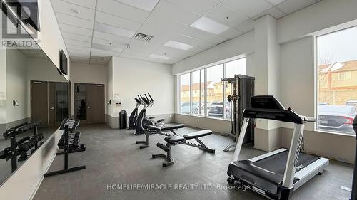 607 - 560 North Service Road, Grimsby, ON - Indoor Photo Showing Gym Room