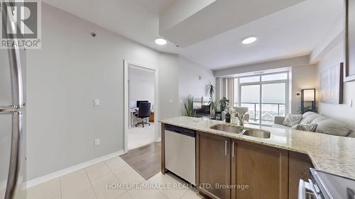 607 - 560 North Service Road, Grimsby, ON - Indoor Photo Showing Kitchen With Double Sink