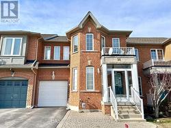 24 REVELSTOKE CRESCENT  Richmond Hill, ON L4B 4T2