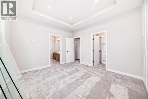 508 Heritage Boulevard, Cochrane, AB - Indoor Photo Showing Other Room