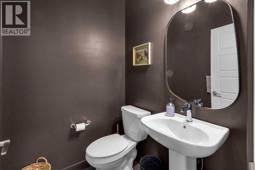287 Rivercrest Boulevard, Cochrane, AB - Indoor Photo Showing Bathroom