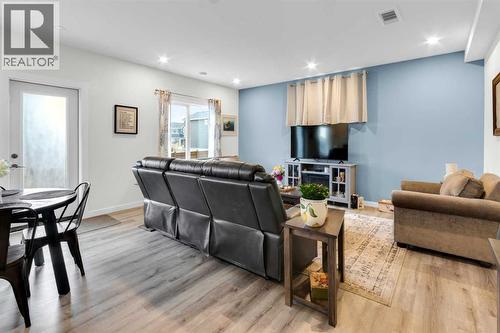 287 Rivercrest Boulevard, Cochrane, AB - Indoor Photo Showing Living Room