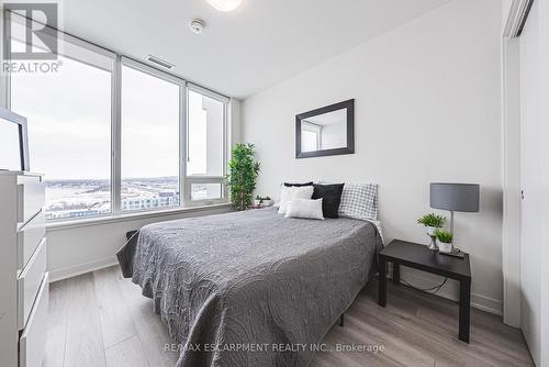 1710 - 385 Winston Road, Grimsby, ON - Indoor Photo Showing Bedroom