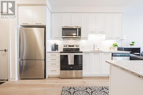 1710 - 385 Winston Road, Grimsby, ON - Indoor Photo Showing Kitchen With Stainless Steel Kitchen With Upgraded Kitchen