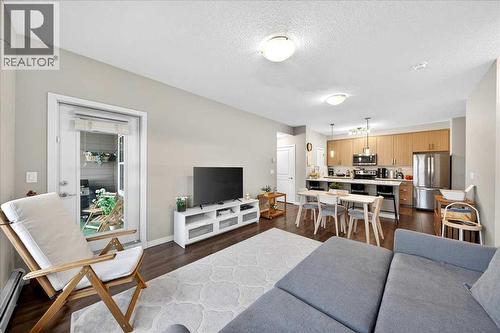 302, 200 Cranfield Common Se, Calgary, AB - Indoor Photo Showing Living Room