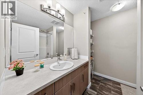 302, 200 Cranfield Common Se, Calgary, AB - Indoor Photo Showing Bathroom