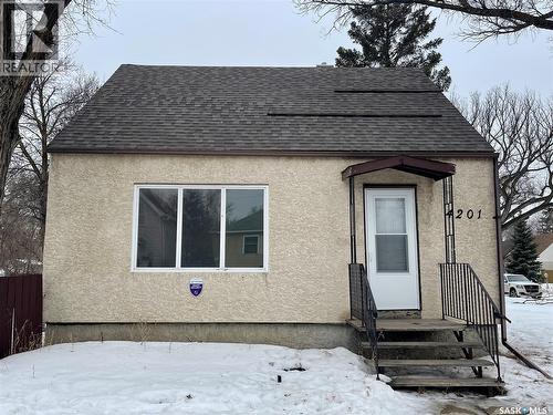 4201 6Th Avenue, Regina, SK - Outdoor