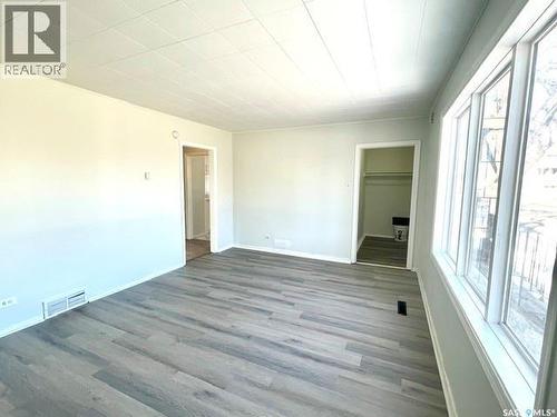 4201 6Th Avenue, Regina, SK - Indoor Photo Showing Other Room