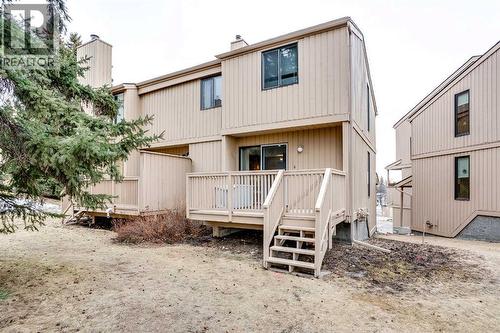 9, 225 Berwick Drive Nw, Calgary, AB - Outdoor With Exterior