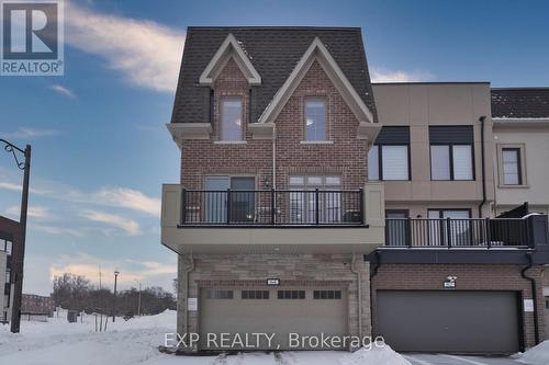64 GUARDHOUSE CRESCENT  Markham, ON L6C 3J8