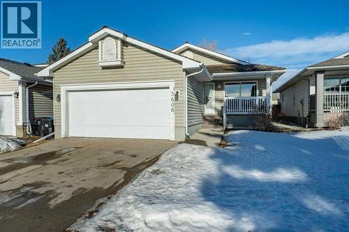 3606 Douglas Woods Heights SE  Calgary, AB T2Z 2G4