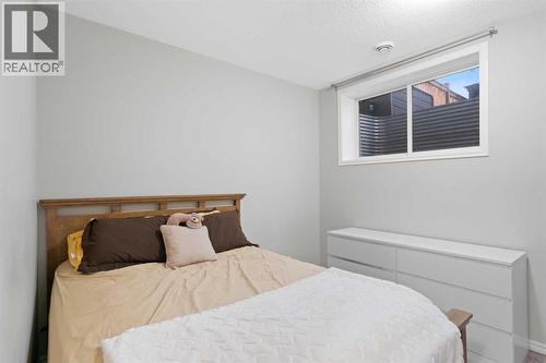 1529 Legacy Circle Se, Calgary, AB - Indoor Photo Showing Bedroom