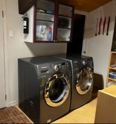 Salle de lavage - 301-22 Ch. Des Terrasses, Saint-Sauveur, QC - Indoor Photo Showing Laundry Room