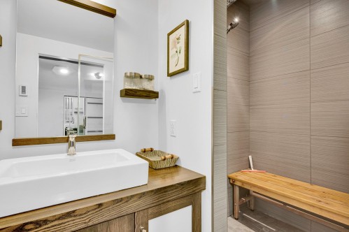 Bathroom - 301-22 Ch. Des Terrasses, Saint-Sauveur, QC - Indoor Photo Showing Bathroom