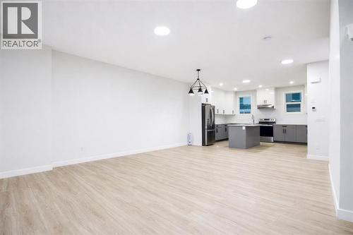 113 Corner Meadows Square Ne, Calgary, AB - Indoor