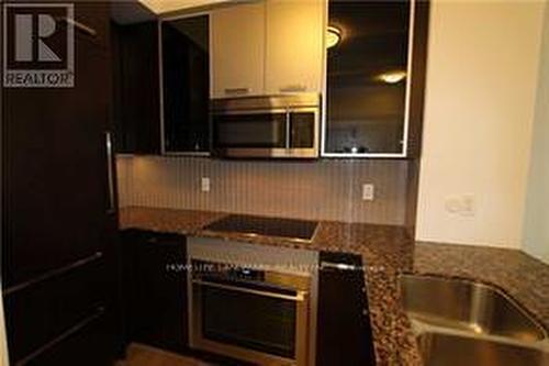 2906 - 5168 Yonge Street, Toronto, ON - Indoor Photo Showing Kitchen