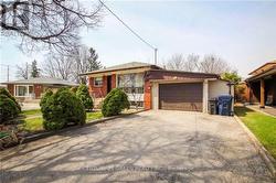 18 ROSEGLOR CRESCENT  Toronto, ON M1P 3T6