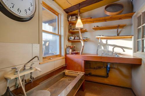 Atelier - 17 Ch. Mcfarland, Hatley - Canton, QC - Indoor