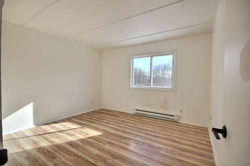 Chambre à coucher principale - 122 Rue Orléans, Cowansville, QC - Indoor Photo Showing Other Room