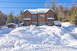 1548 Rue Roland-Plante  Val-David, QC J0T 1N0