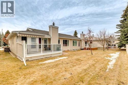 1025 Shawnee Road Sw, Calgary, AB - Outdoor