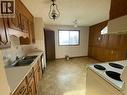 471 78 Avenue Ne, Calgary, AB  - Indoor Photo Showing Kitchen With Double Sink 