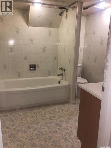 224 Service Road W, Norquay, SK - Indoor Photo Showing Bathroom