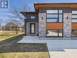 1085 SUTTON STREET  Kincardine, ON N2Z 2G1