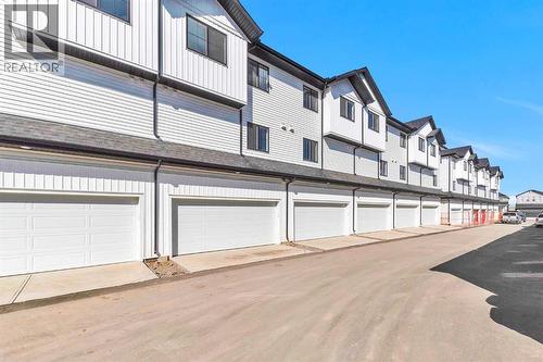 105, 340 Ambleton Street NW  Calgary, AB T3P 2H5