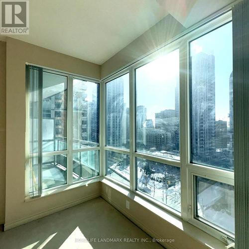 1015 - 60 Byng Avenue, Toronto, ON - Indoor Photo Showing Other Room