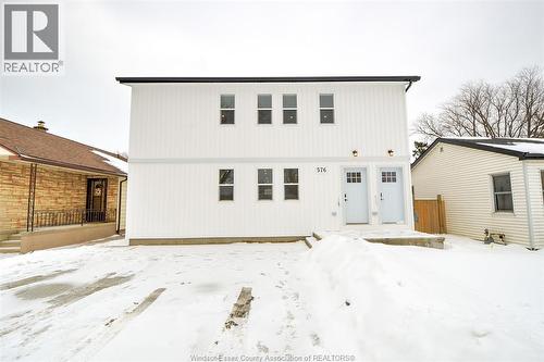 576 ELINOR  Windsor, ON N8P 1E4