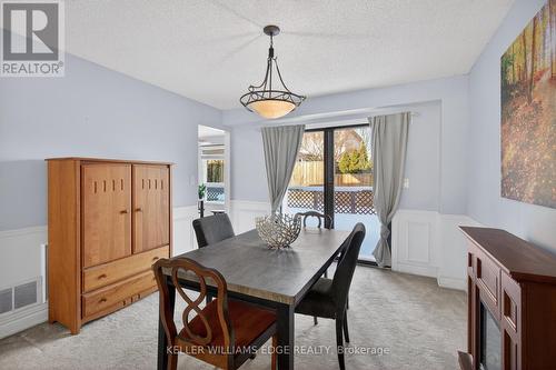 5 Giffin Road, Hamilton, ON - Indoor Photo Showing Dining Room