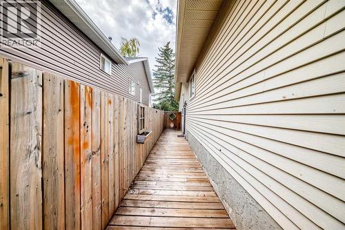 12 Taraglen Road Ne, Calgary, AB -  With Exterior