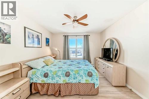 111, 6900 Hunterview Drive Nw, Calgary, AB - Indoor Photo Showing Bedroom