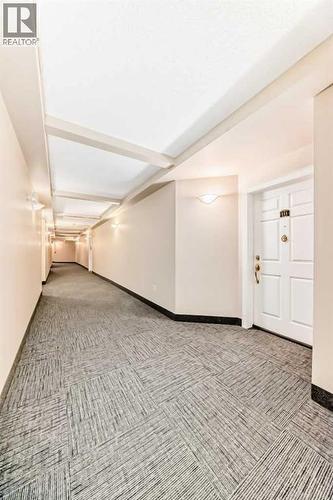 111, 6900 Hunterview Drive Nw, Calgary, AB - Indoor Photo Showing Other Room
