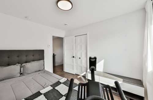 Chambre à coucher - Rue Du Faubourg, Saint-Jérôme, QC - Indoor Photo Showing Bedroom