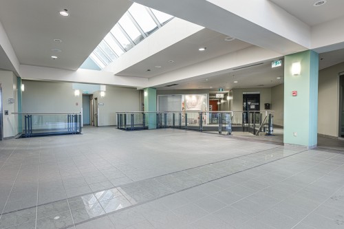 Hall d'entrée/Vestibule - 208-370 Boul. Sir-Wilfrid-Laurier, Mont-Saint-Hilaire, QC - Indoor Photo Showing Other Room