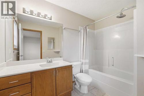 905 Arbour Lake Road Nw, Calgary, AB - Indoor Photo Showing Bathroom
