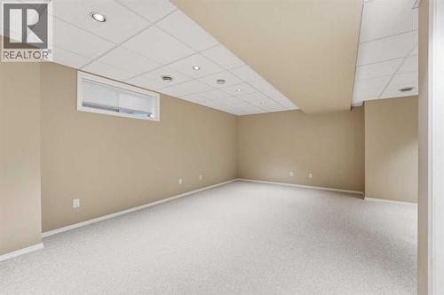 905 Arbour Lake Road Nw, Calgary, AB - Indoor Photo Showing Other Room