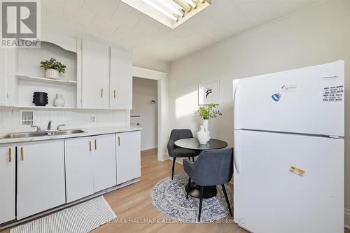 447 Wentworth Street N, Hamilton, ON - Indoor Photo Showing Kitchen With Double Sink