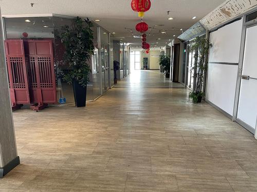 9700  105 Avenue Nw, Edmonton, AB 