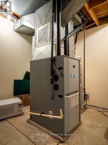 9 Churchill Street, St. Catharines (Western Hill), ON - Indoor Photo Showing Basement