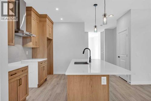 26 Versant Path Sw, Calgary, AB - Indoor Photo Showing Kitchen