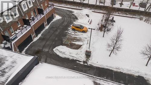 2 - 2375 Truscott Drive, Mississauga, ON - Outdoor