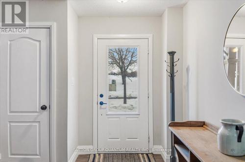 2 - 2375 Truscott Drive, Mississauga, ON - Indoor Photo Showing Other Room