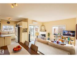 #306 10008 151 ST NW  Edmonton, AB T5P 1T3