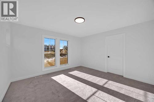 14 Versant Path Sw, Calgary, AB - Indoor